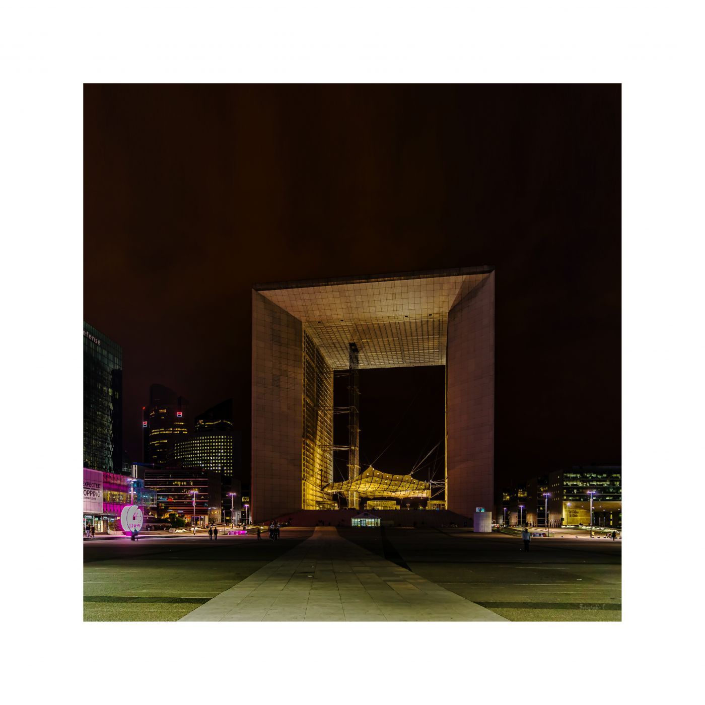 Grande Arche de la Défense, Paris, France