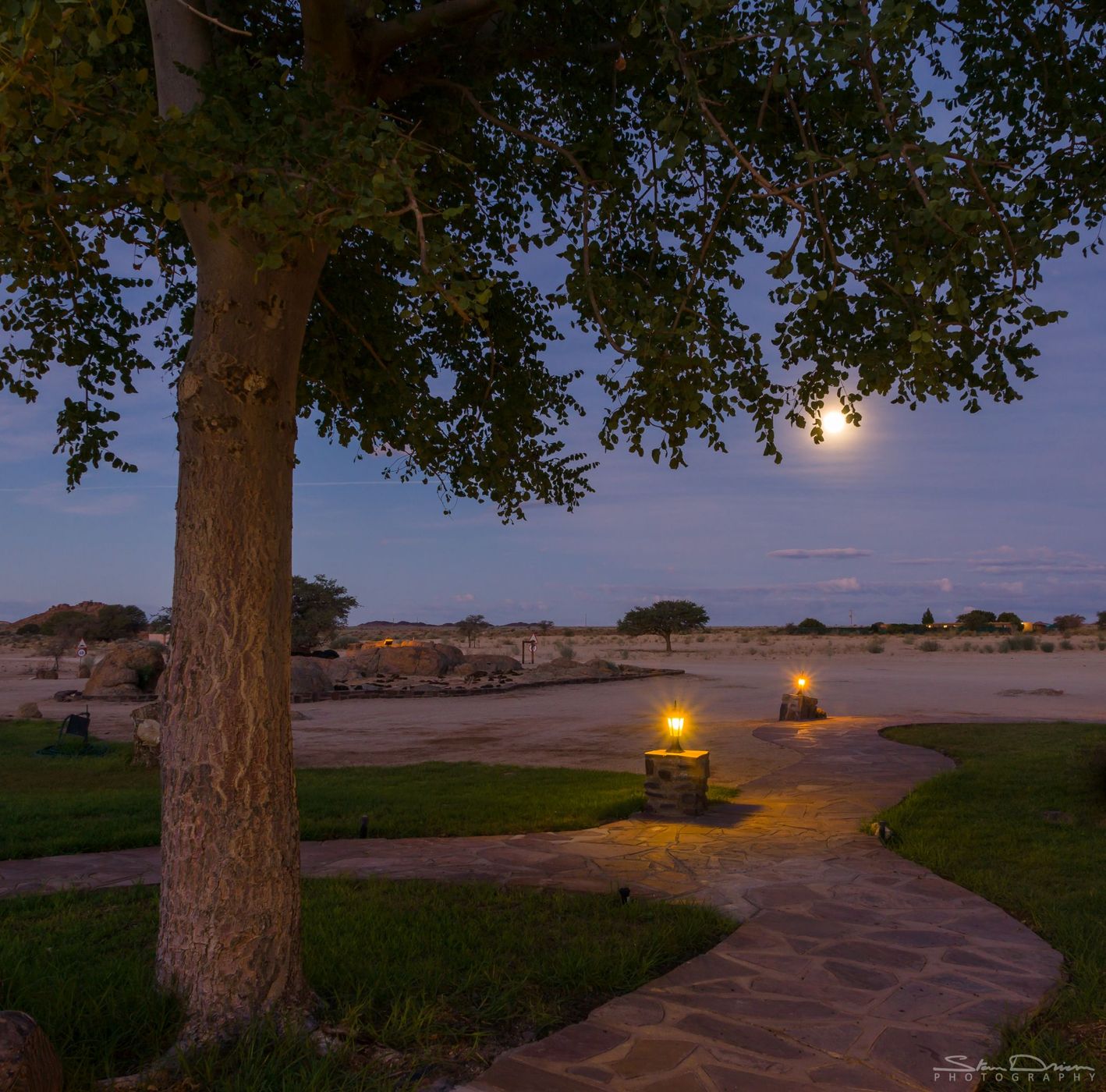 Path to the moon, Namibia