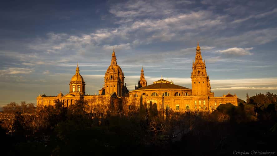 Placa de les Cascades, Barcelona