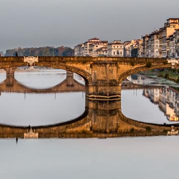 Ponte Santa Trinita, Italy