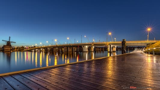 The bridge over the 'zaan