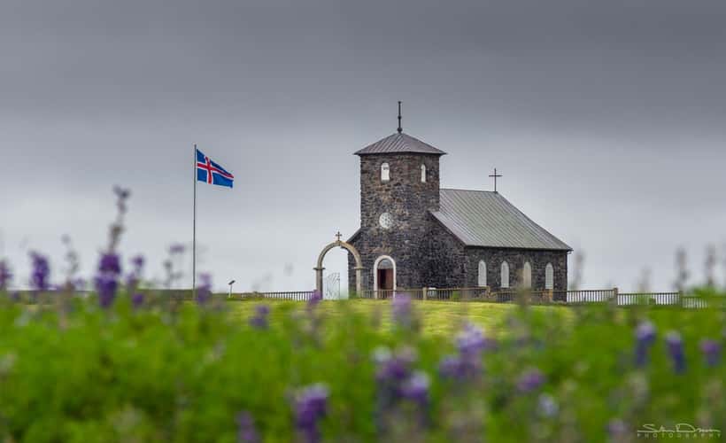 Þingeyrakirkja church