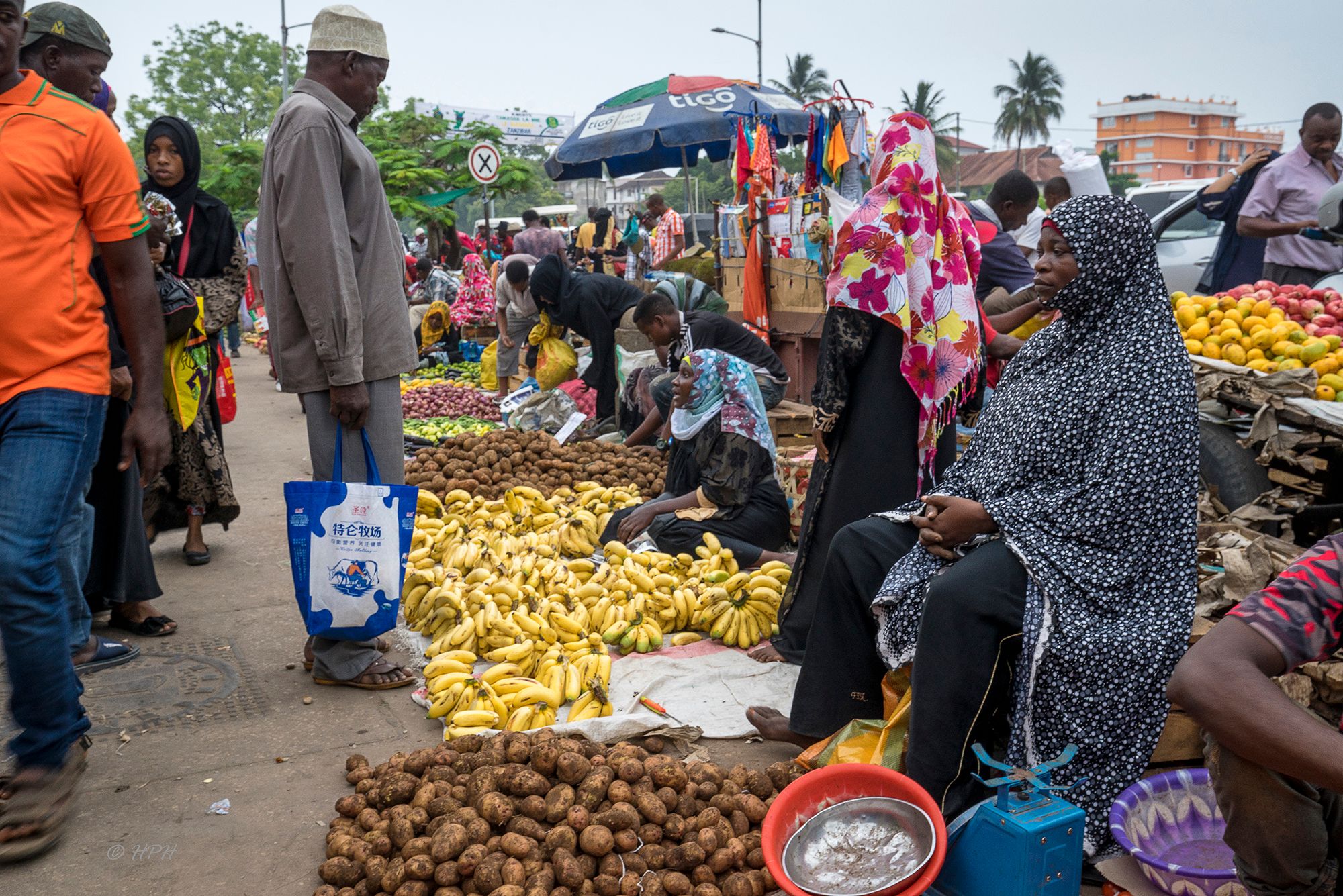 Zanzibar - Darajani Market, Tanzania