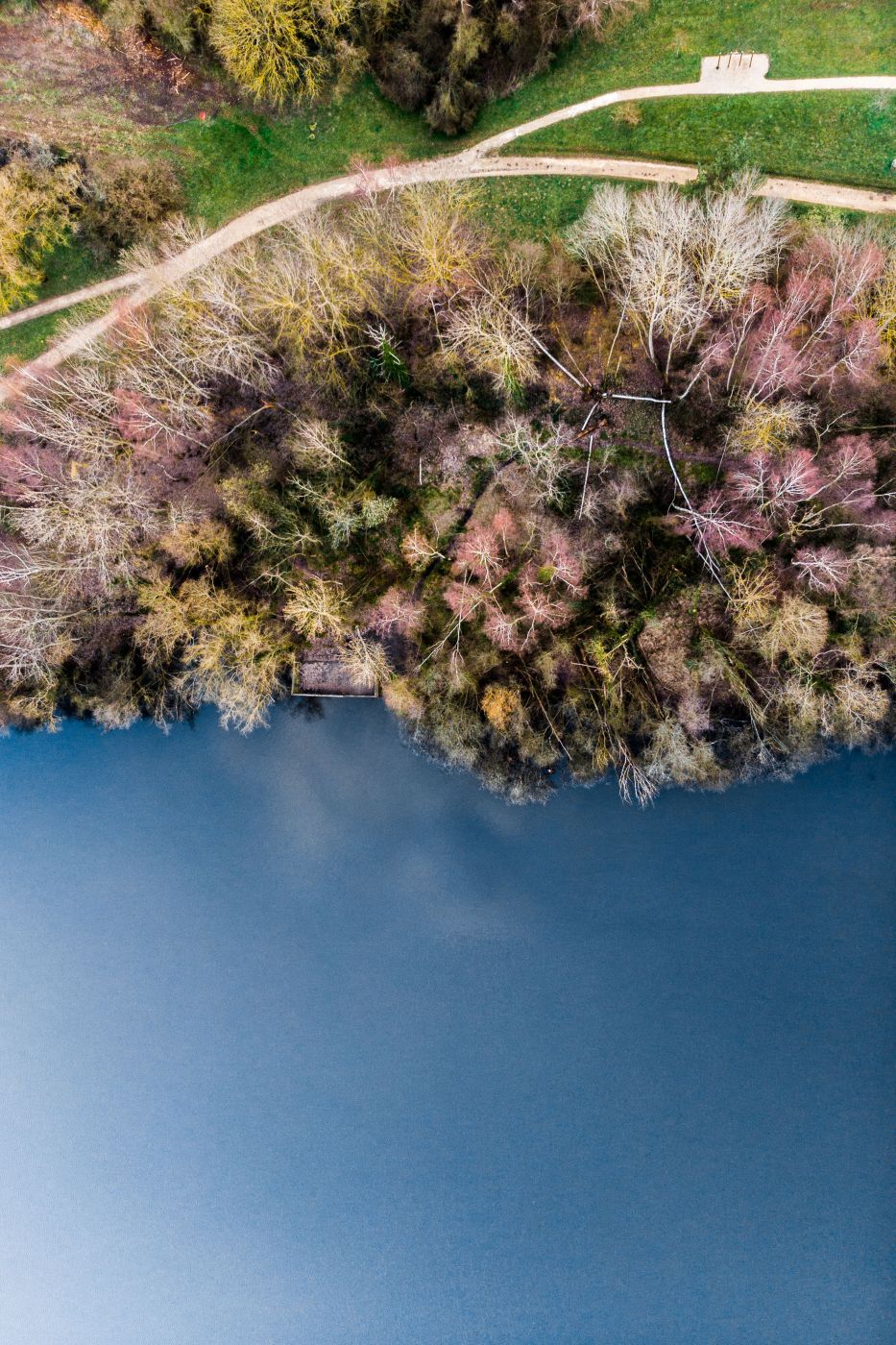 Bassin de la Courance, France