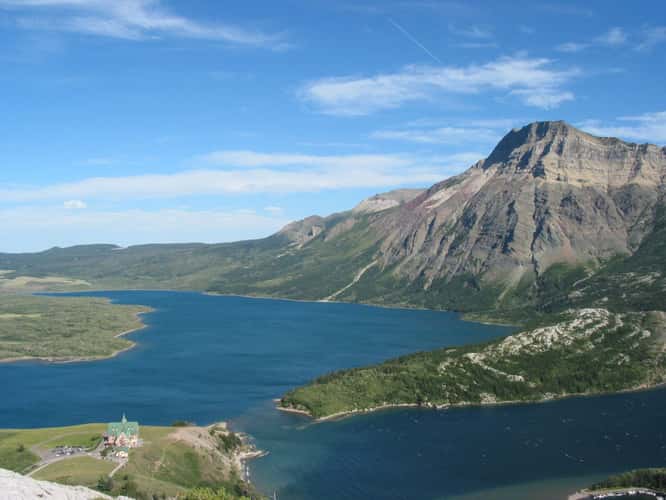 Bear Hump (Waterton Lake View)