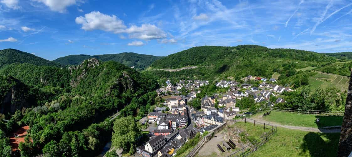 Burgruine Are