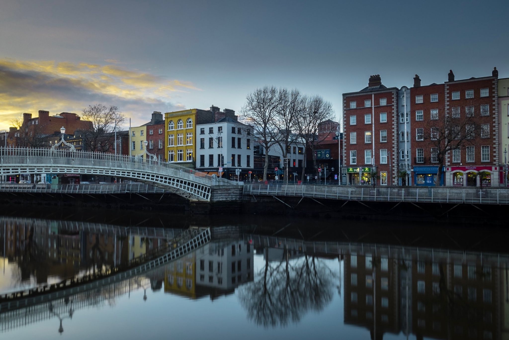 Ha'penny Bridge, Dublin, Ireland