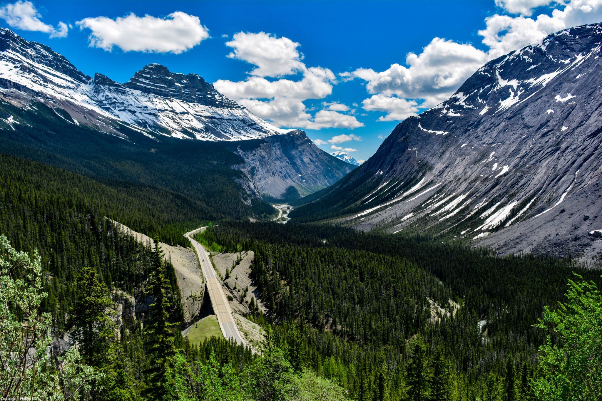 Icefield Parkway Valley, Canada