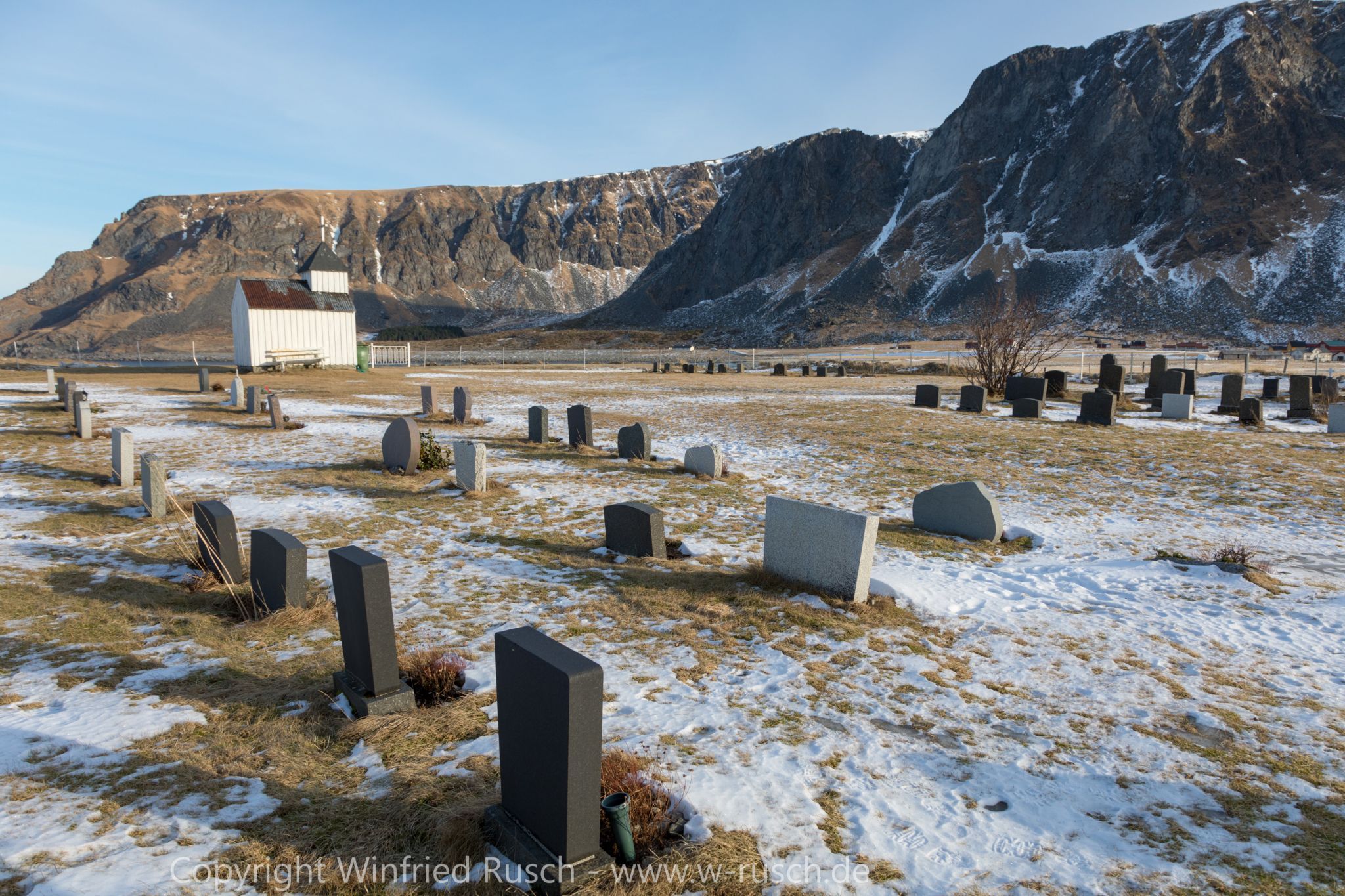 Kleiner Friedhof, Norway