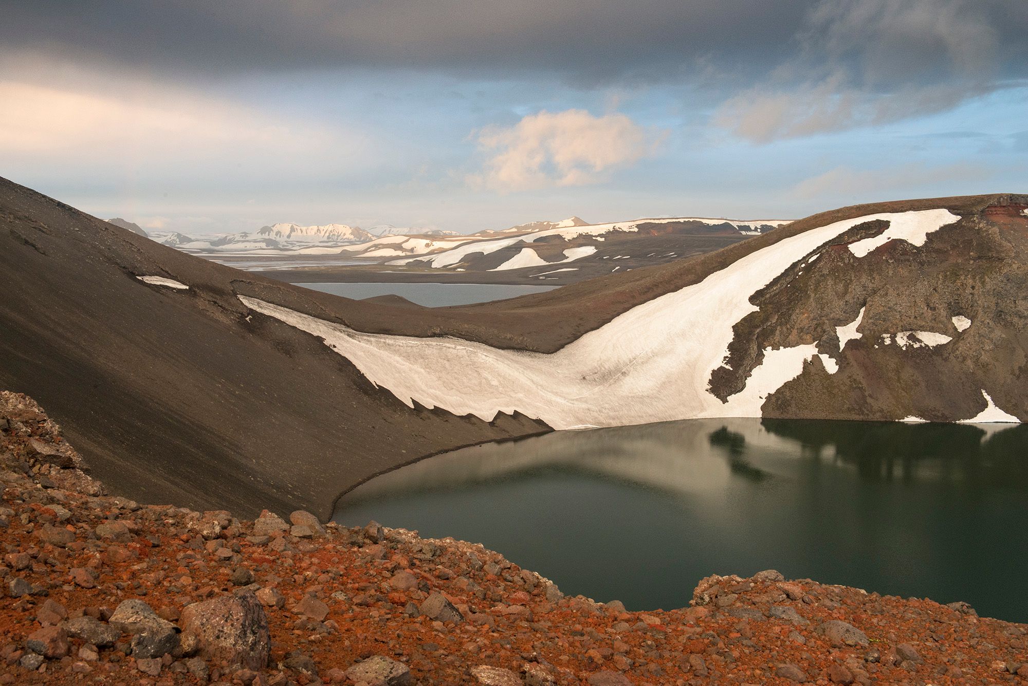 Hnausapollur (Bláhylur), Iceland