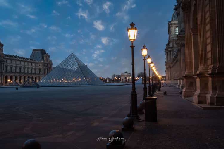 The Louvre Lamps, Paris