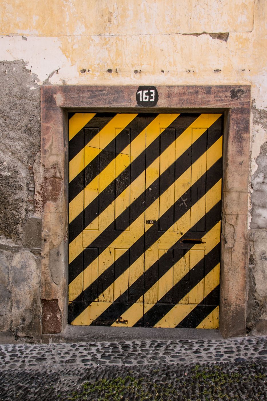 painted doors, Portugal