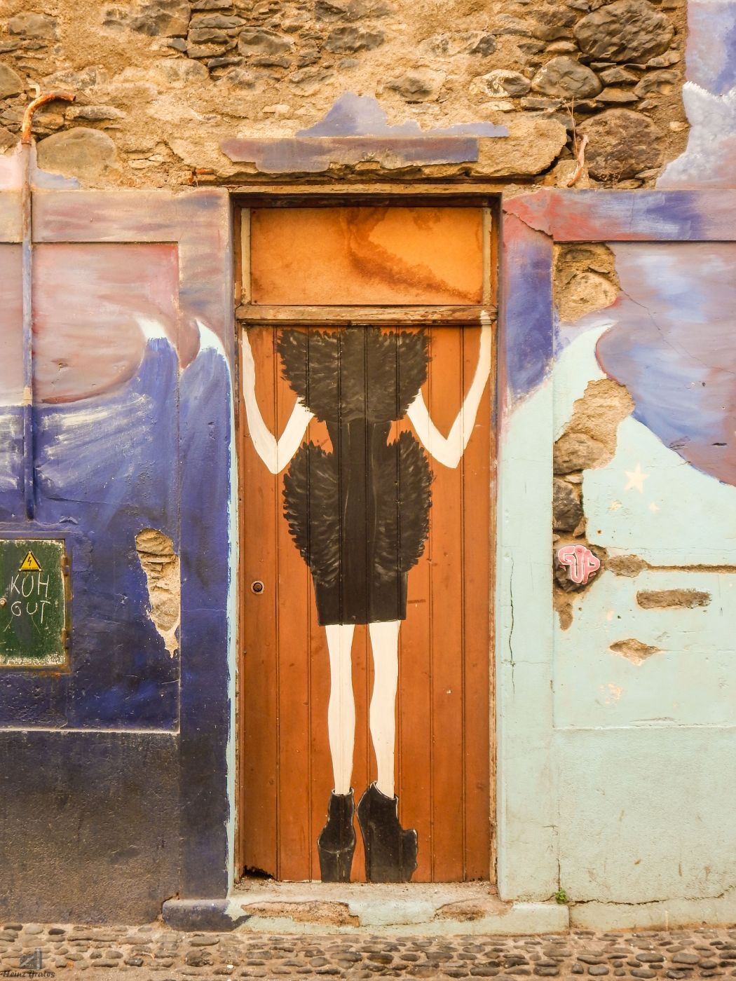 painted doors, Portugal