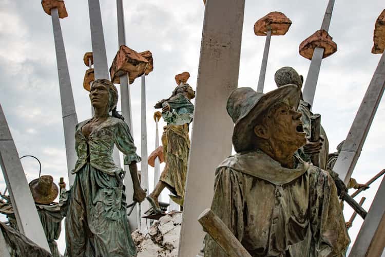 Parque Nacional del Chicamocha - Peasants' Revolt Monument