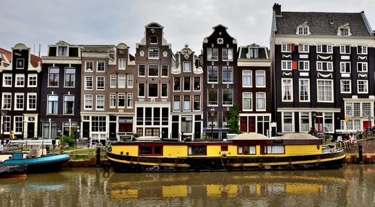 The Yellow Canal boat on Singel, Amsterdam