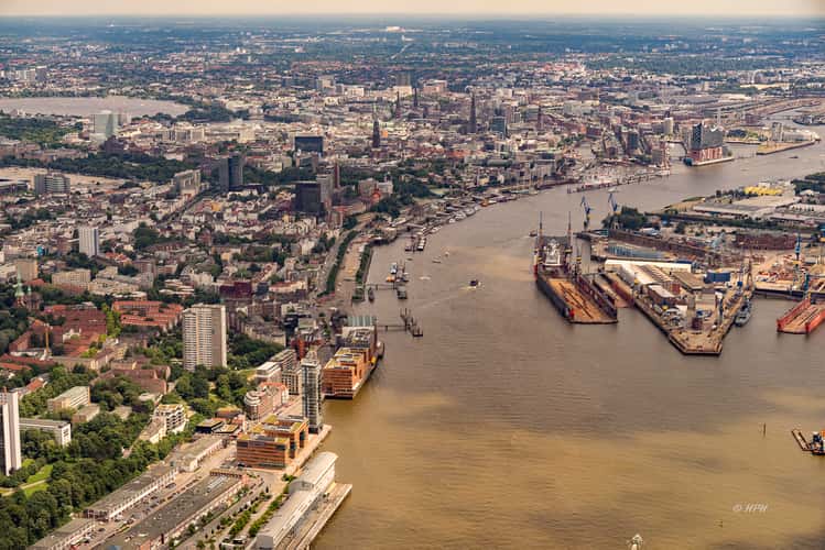 Aerial view of the Elbe river in Hamburg