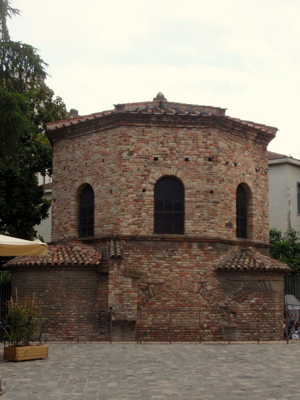 Arian Baptistry, Italy