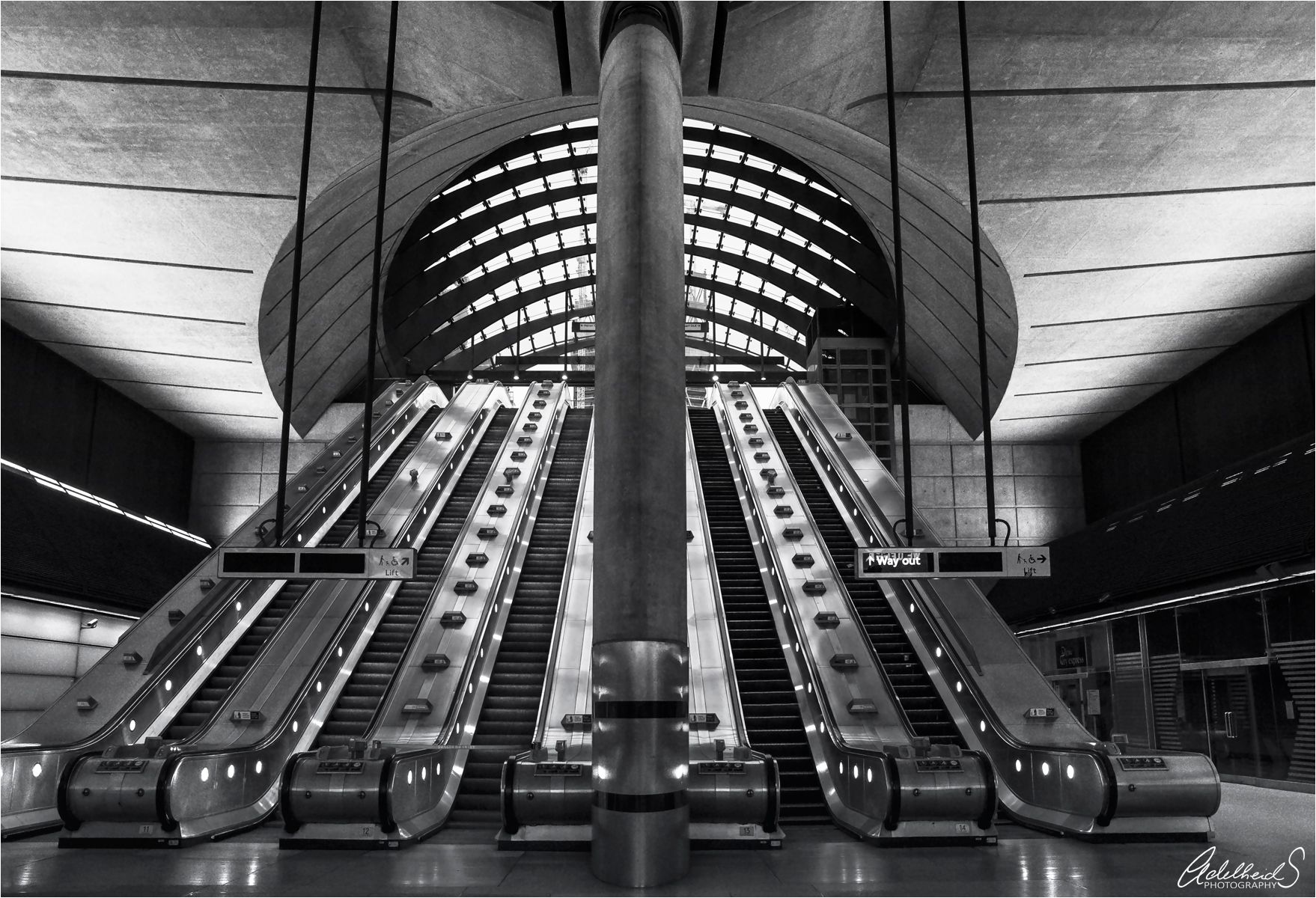 Canary Wharf Underground, London, United Kingdom