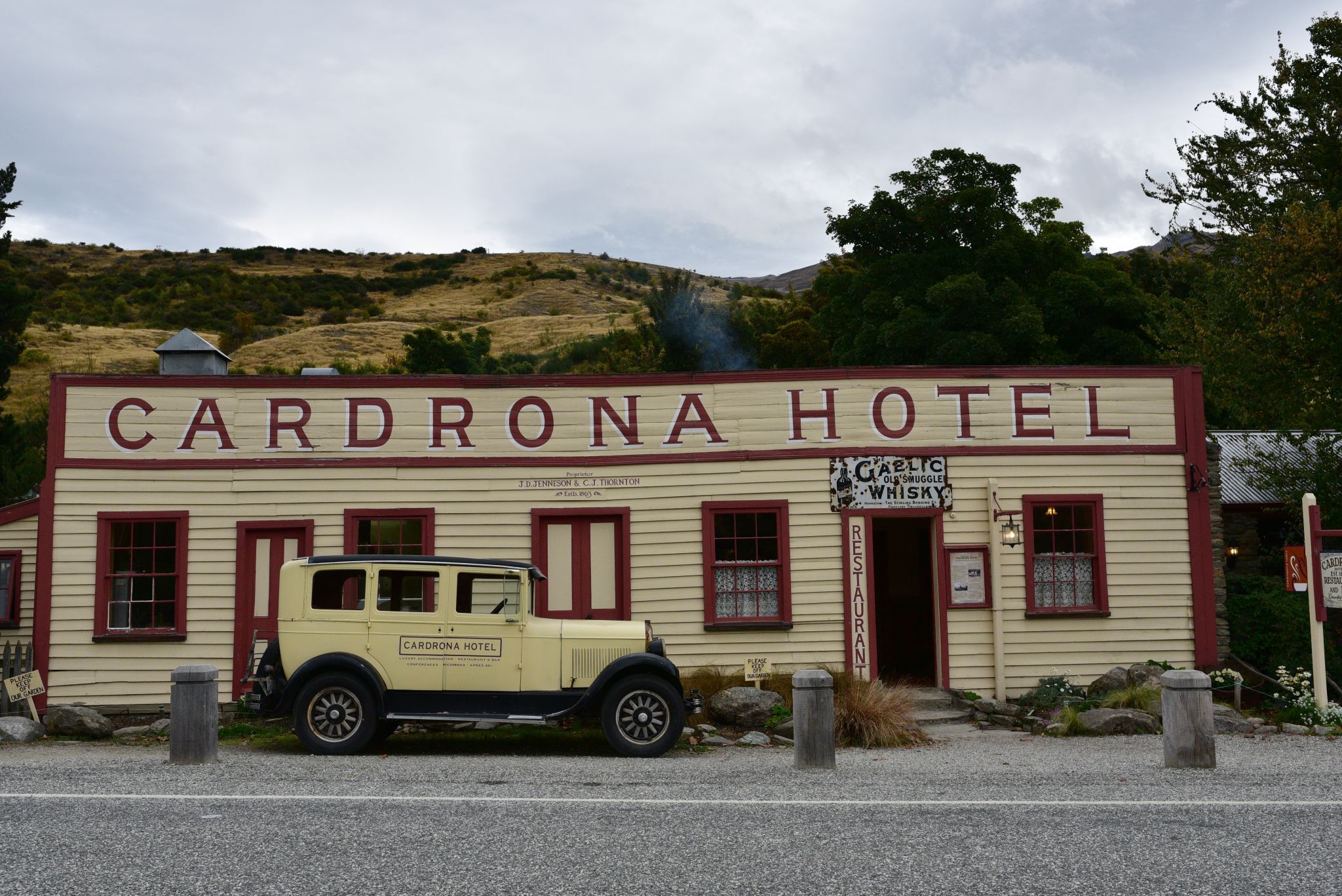 Cardona Hotel, New Zealand