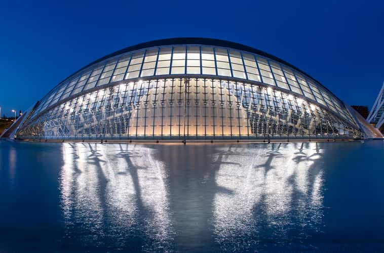 Hemisféric from the side, Valencia