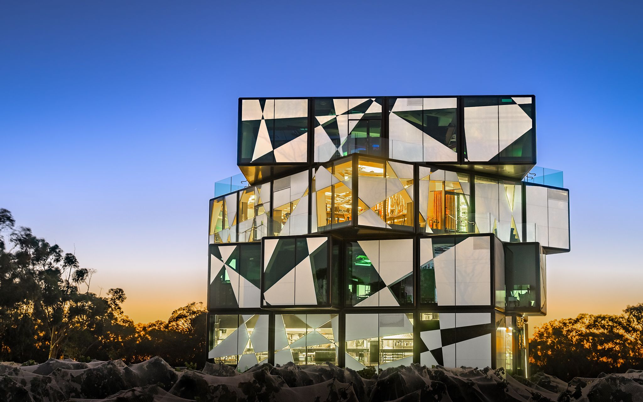 d'Arenberg Cube, Australia