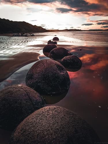 Moeraki Boulders