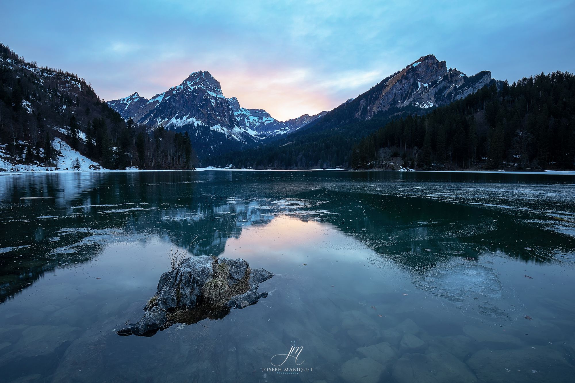 Obersee Näfels, Switzerland