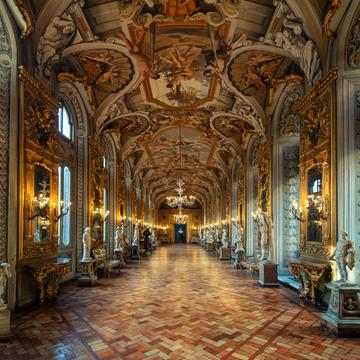 Palazzo Doria Pamphilj, Mirror's Gallery, Italy