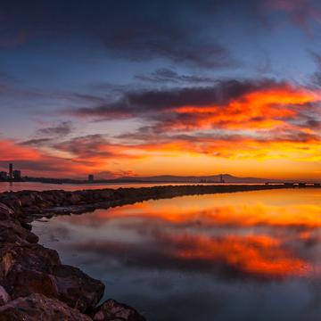 Queen Mary sunrise Long Beach, USA
