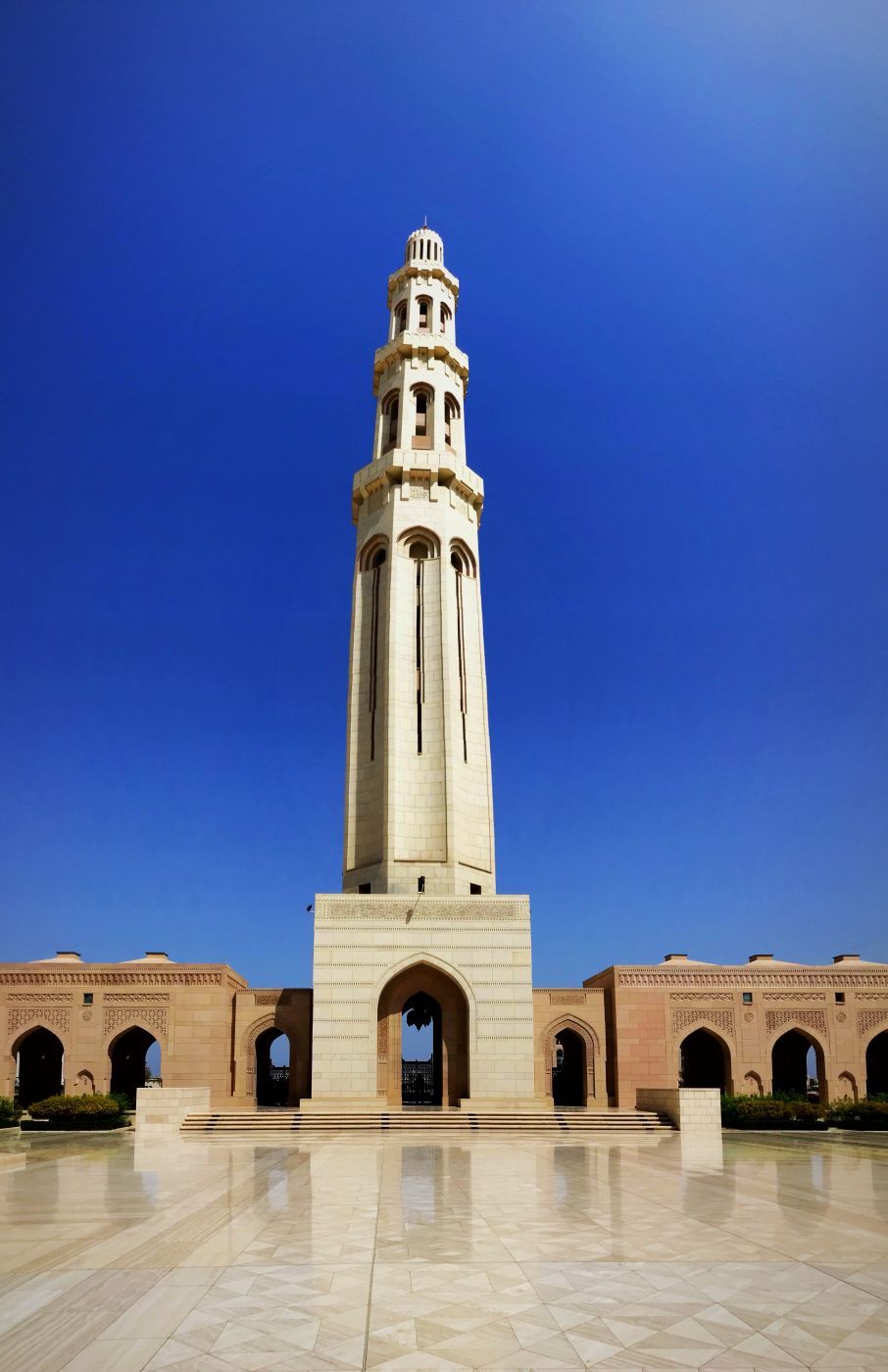 Sultan Qaboos Big Mosque, Muscat, Oman, Oman