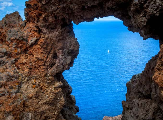 The Yacht, Panarea