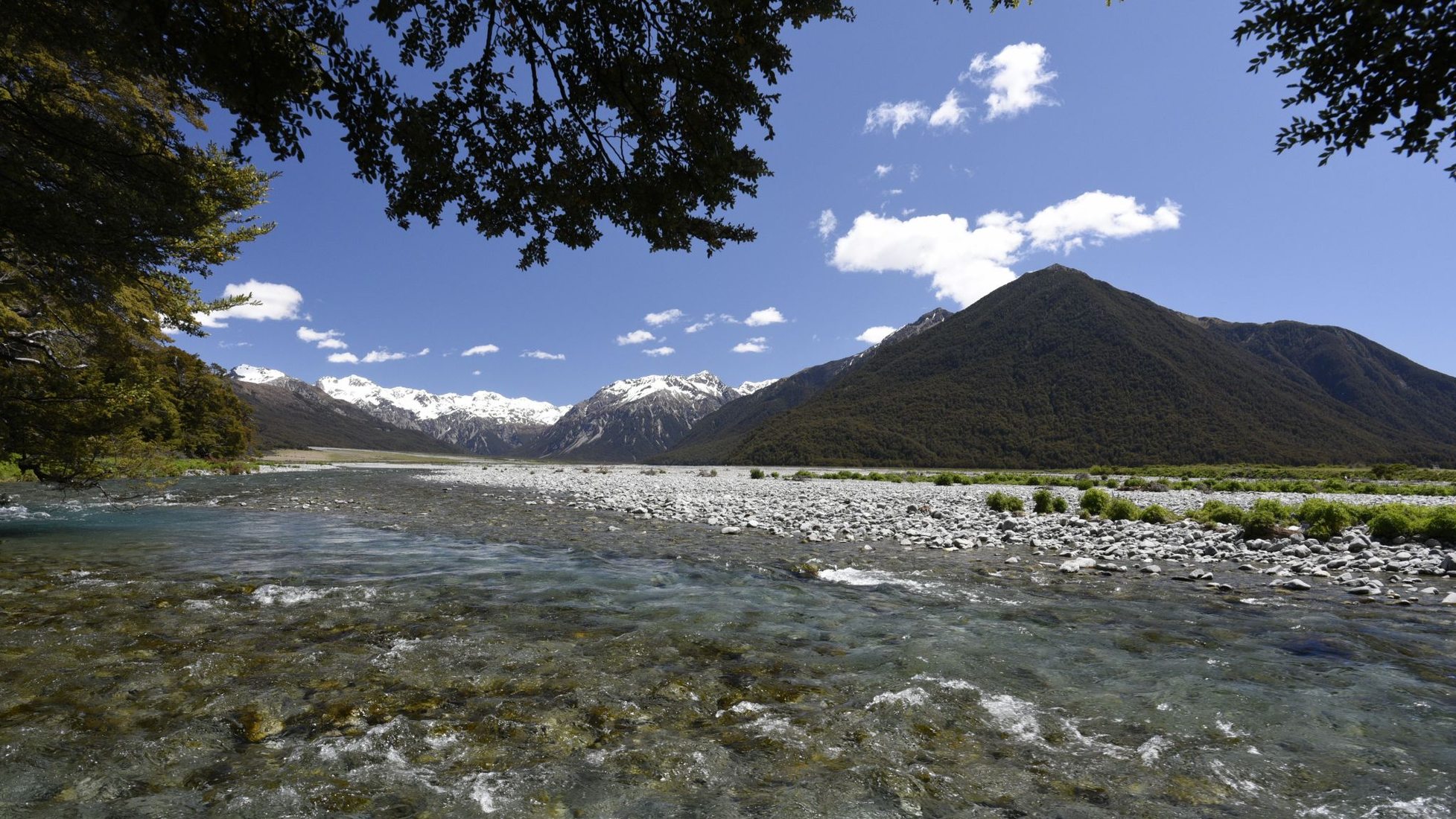 Waimakariri River in Arthur's Pass National Park, New Zealand