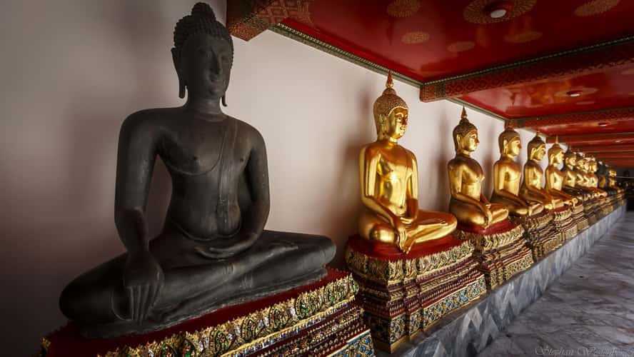 Wat Pho (Lying Buddha)