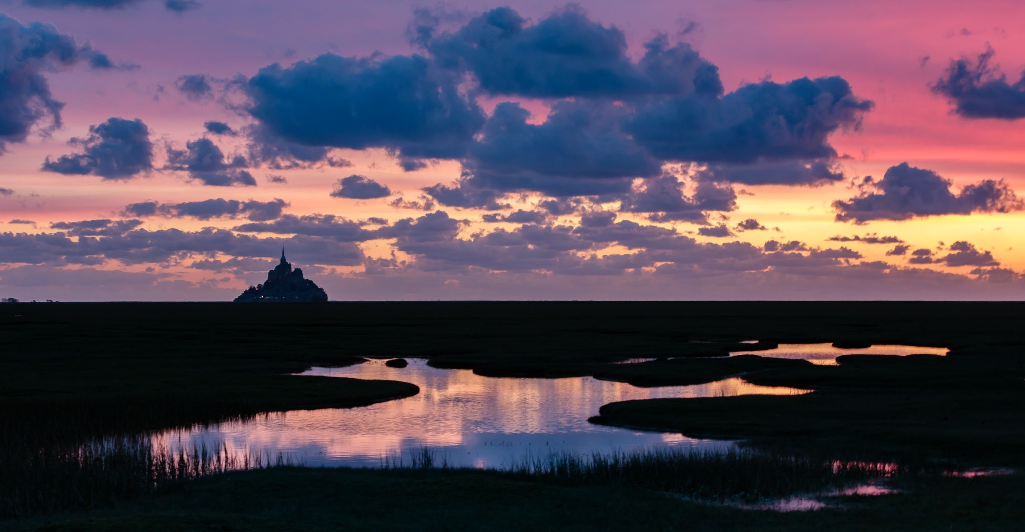 After sunset, blue hour at the Mont-Saint-Michel, France