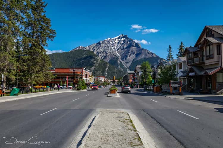 Banff looking toward the mountain