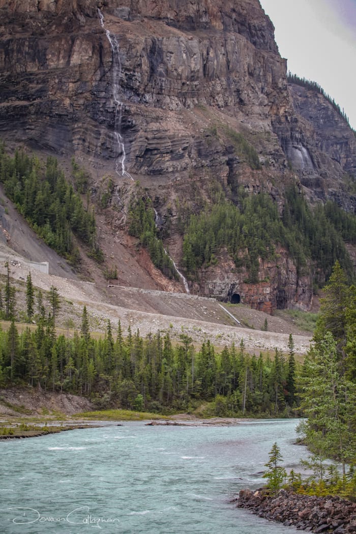 Cathedral Mountain Lodge, River. Field, Canada