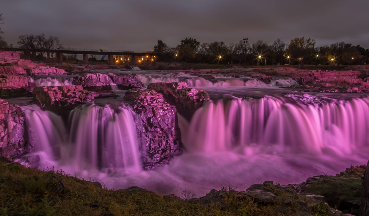 Falls Park, Sioux Falls, South Dakota, USA