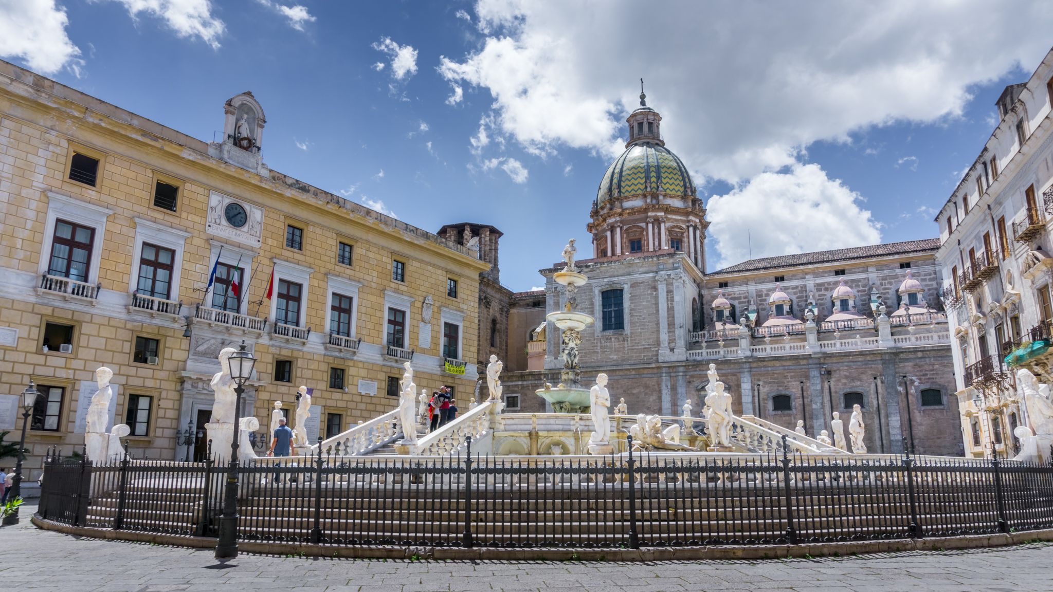 Fontana Pretoria, Italy