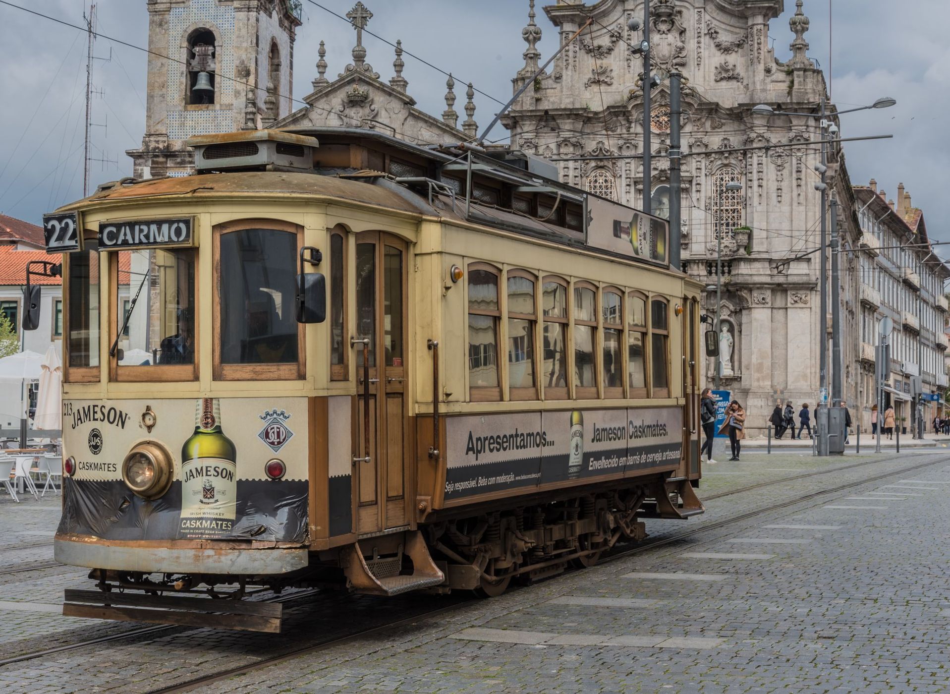 Praça Gomes Teixeira, Portugal