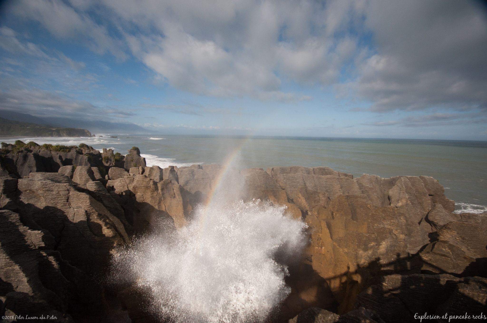 Punakaiki / Pancake Rocks blow holes, New Zealand