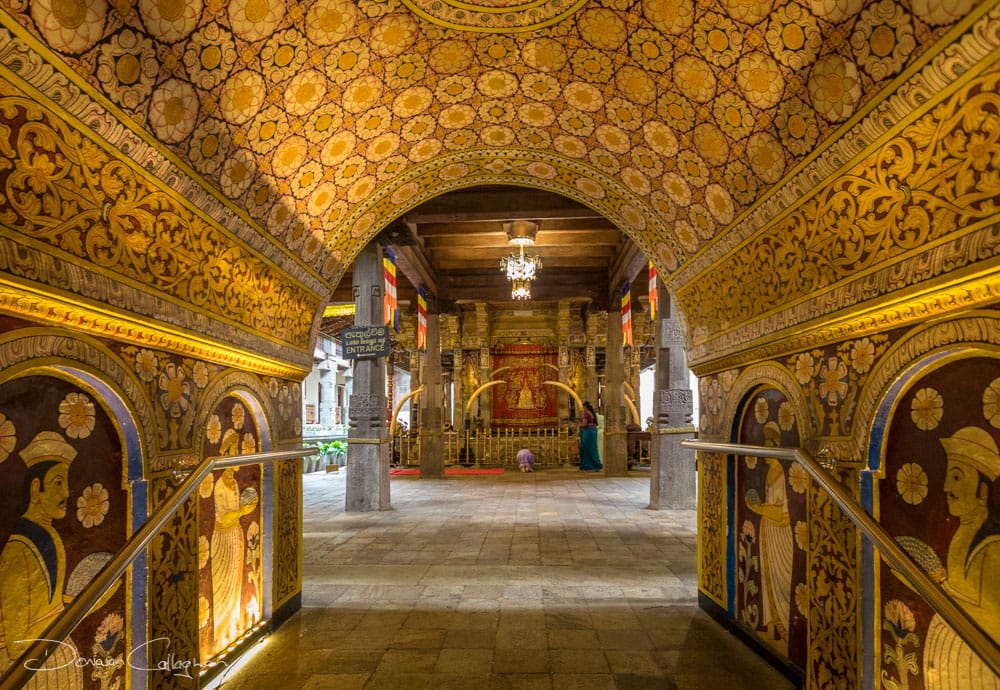 Temple of the Sacred Tooth Relic Altar Kandy, Sri Lanka