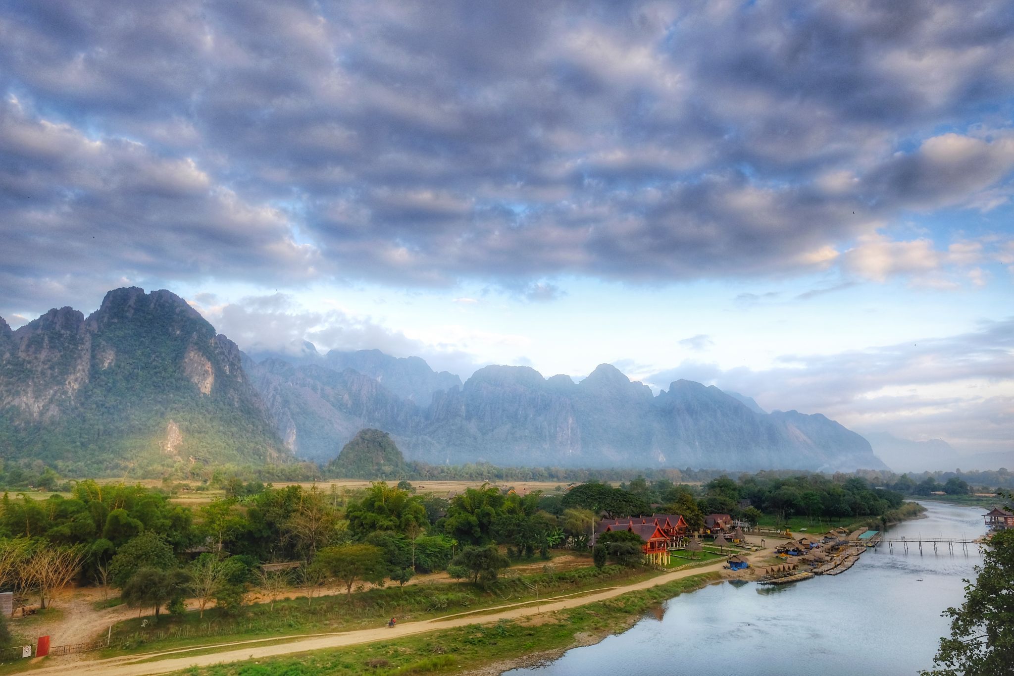 Vang Vieng, Lao