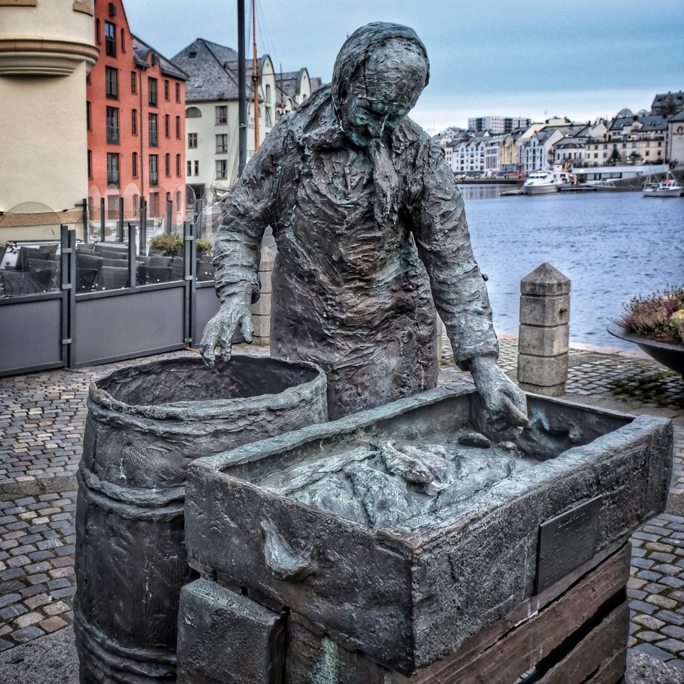 Sildekona sculpture, Norway