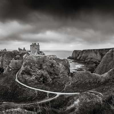 Overview of Dunnottar Castle, United Kingdom