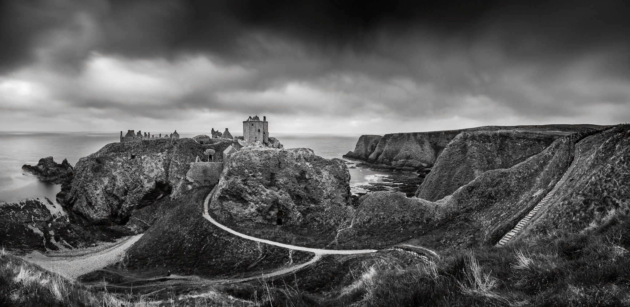 Overview of Dunnottar Castle, United Kingdom