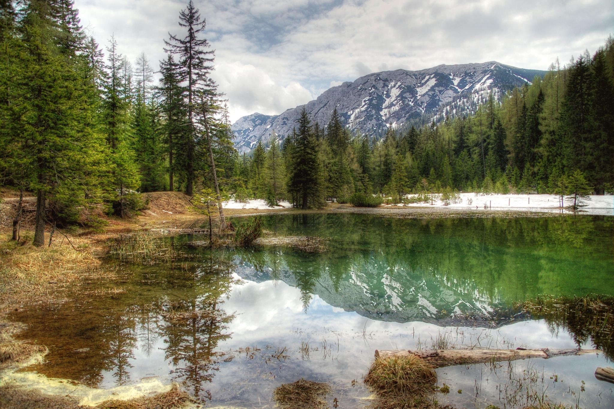 Gebirgssee im Hochschwabgebirge, Austria