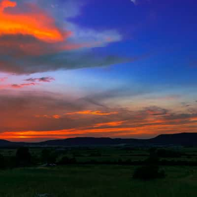 Kőtenger, Hungary