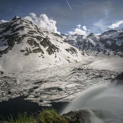 Lago di Lucendro, Switzerland