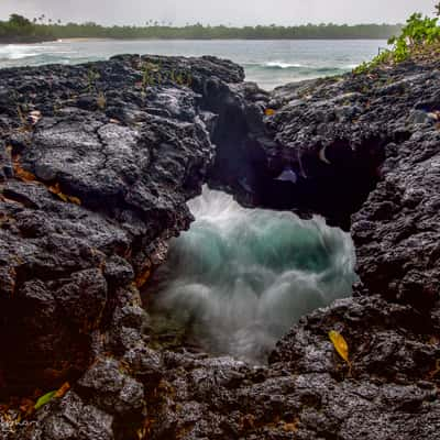 Mini Sea Arch Maninoa Samoa, Samoa