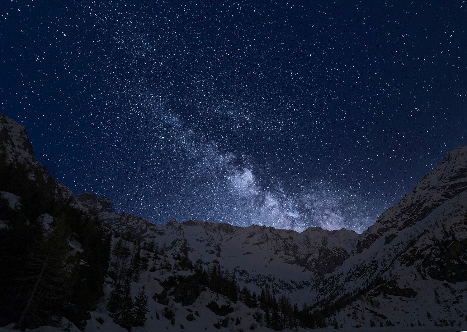 Rifugio Aviolo, Italy